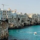 Scopri la Magia di Polignano a Mare: Un Gioiello della Puglia